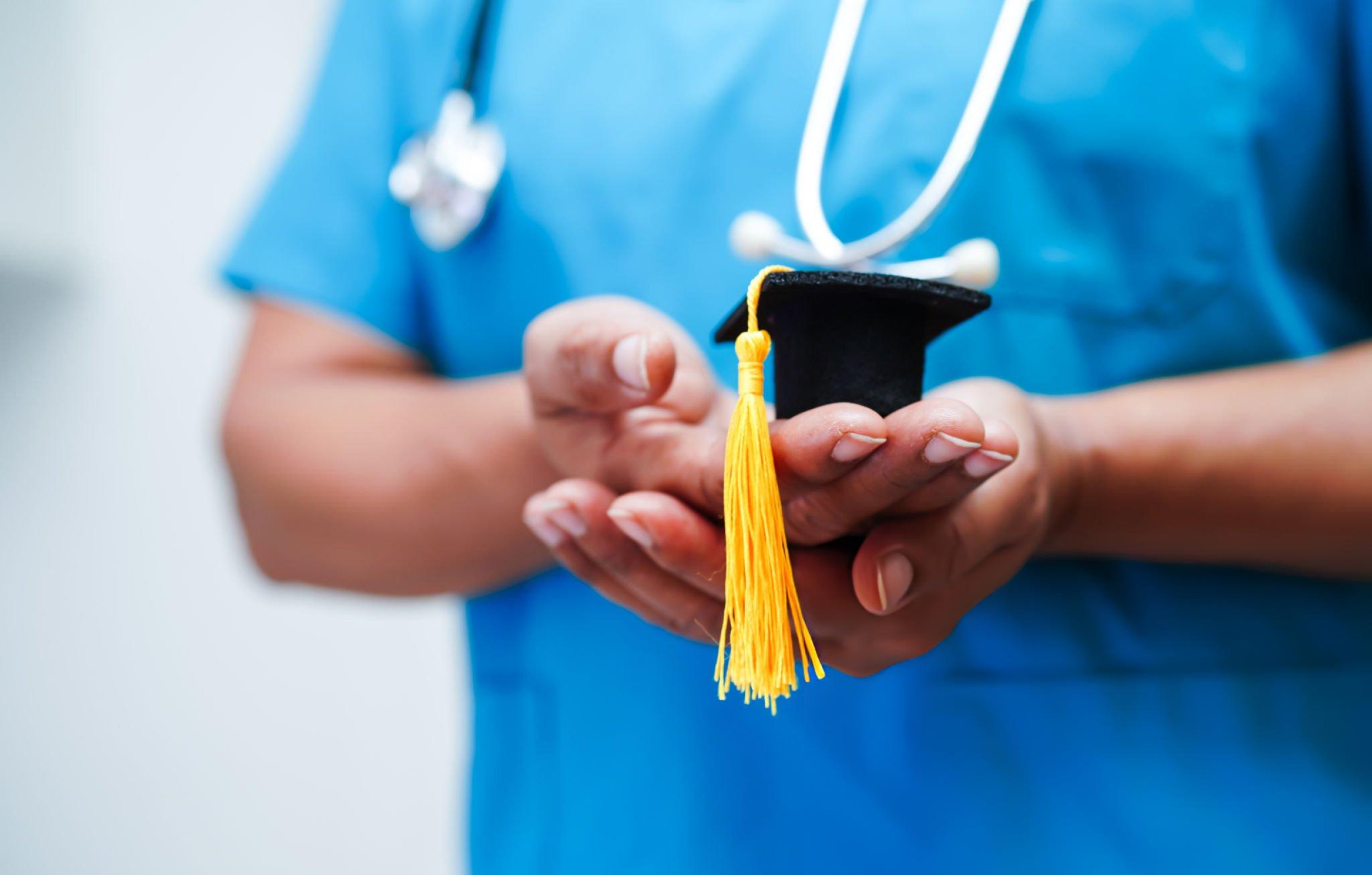 How to Write a CV Letter for Medical Student Graduate